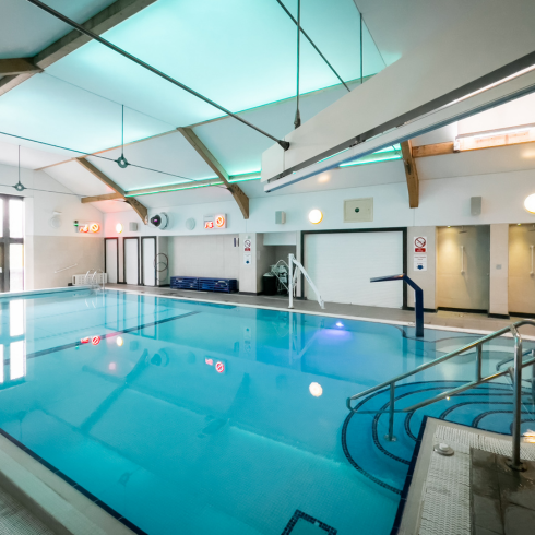 Empty swimming pool