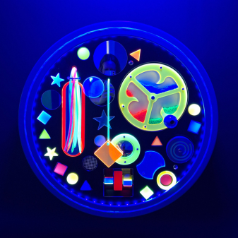 UV wall toy